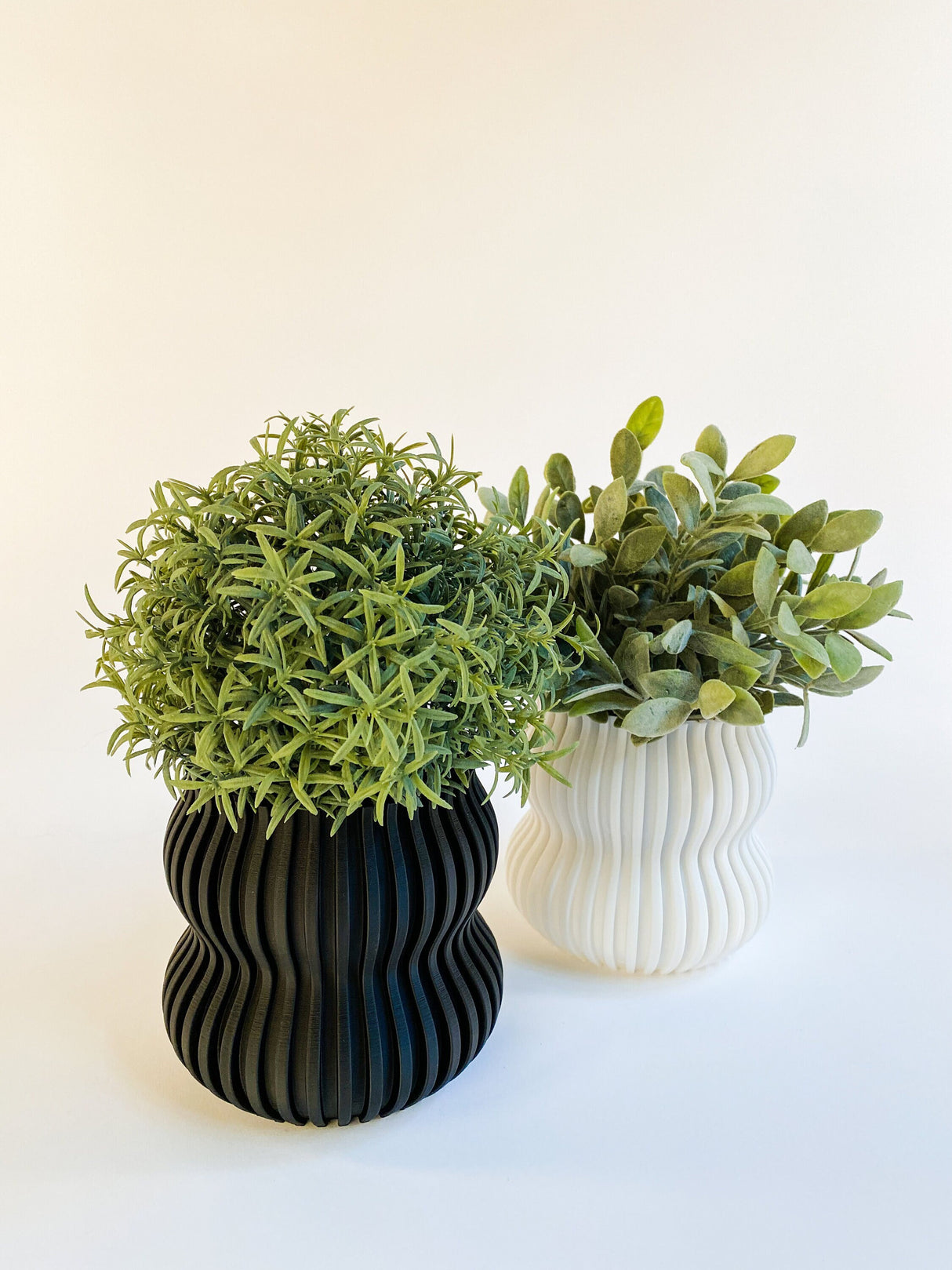 Kowafat Wobble Vase – Modern Sculptural Decor for Weddings, Dining Table, Living Room & Bedroom | Minimalist Art Vase - LV3DPrinting