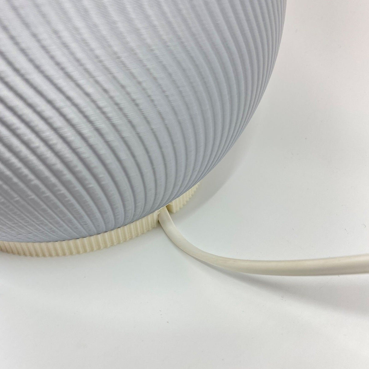 3DPPA Bubble Gum Desk Lamp | Home Decor | Gift Idea | Lighting | Multiple Colors | Customizable - LV3DPrinting