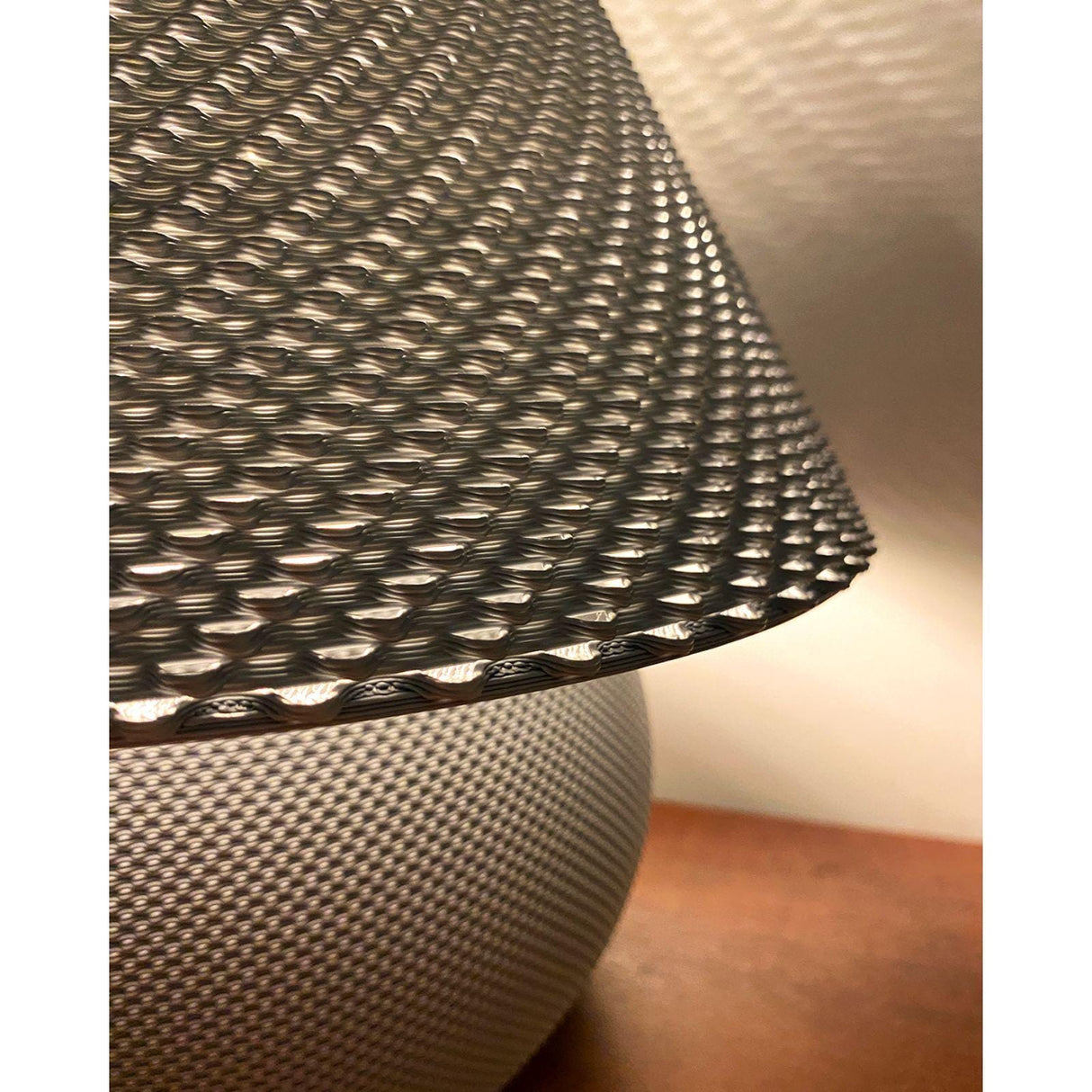 Lunfardo Tokio Table Lamp | Home Decor | Gift Idea | Geometric - LV3DPrinting