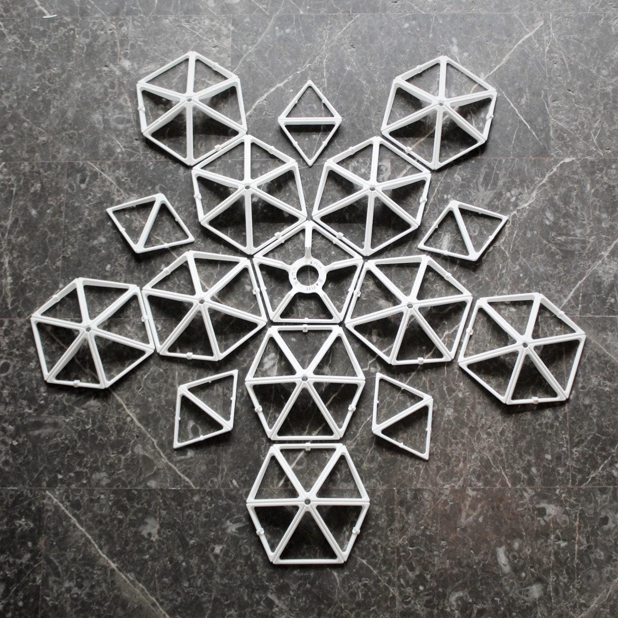 3DPPA Geodesic Sphere Shaped Lamp | Home Decor | Gift Idea | Geometric | Pendant Lighting - LV3DPrinting