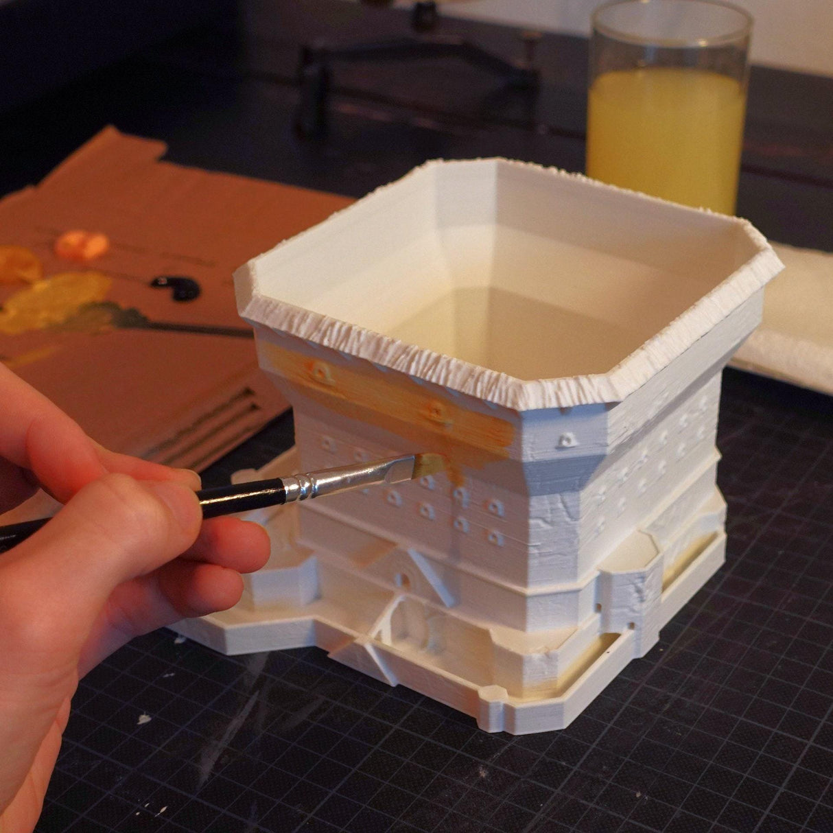 Gazzaladra - Hand Painted Castle Planter with Draining Moat Decor | Dinner Table | Party | Living Room | Bedroom - LV3DPrinting