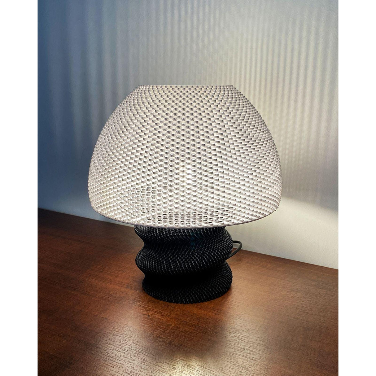 Lunfardo Musho Table Lamp | Home Decor | Gift Idea | Geometric - LV3DPrinting