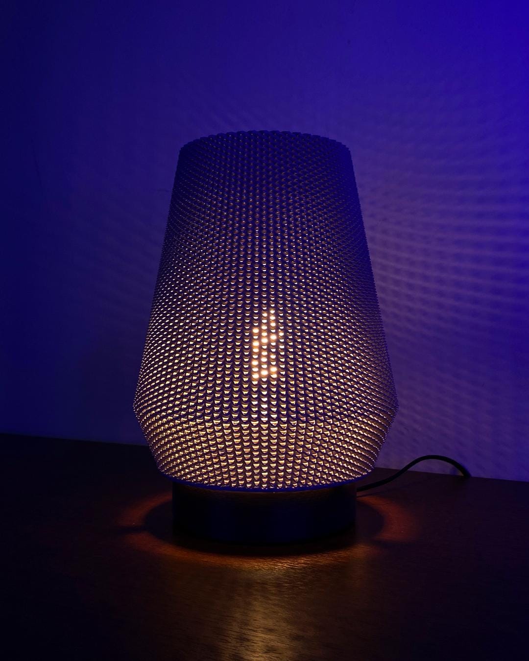 Lunfardo Marga Multishade Table Lamp or Pedant Lamp | Home Decor | Gift Idea | Geometric | Pendant Lighting - LV3DPrinting