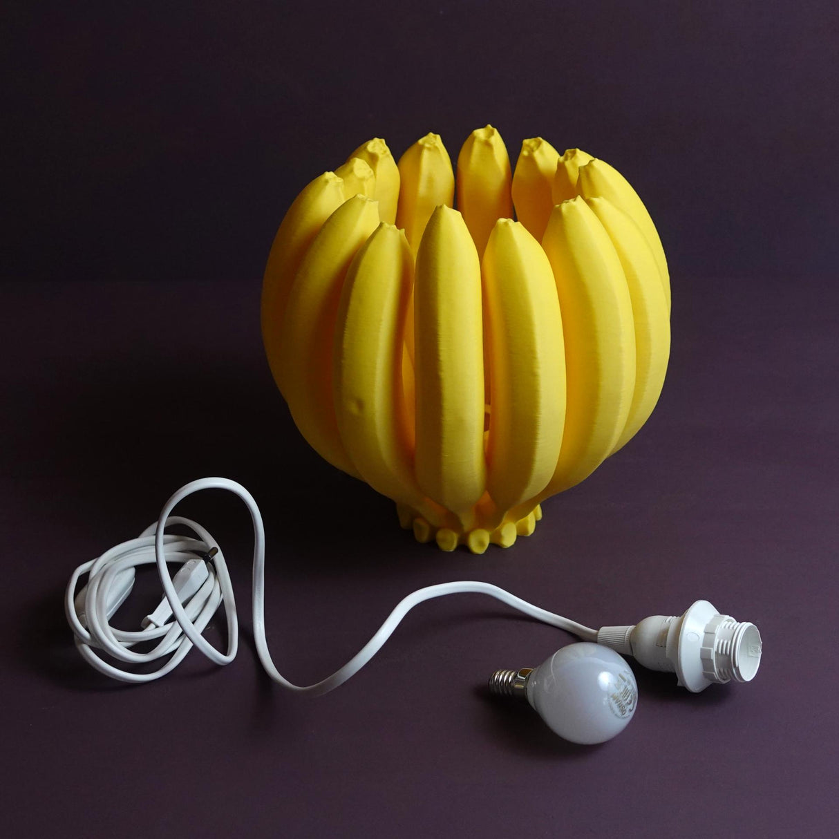 Gazzaladra Banana Lamp | Home Decor | Gift Idea | Geometric | Pendant Lighting | Table Lamp - LV3DPrinting