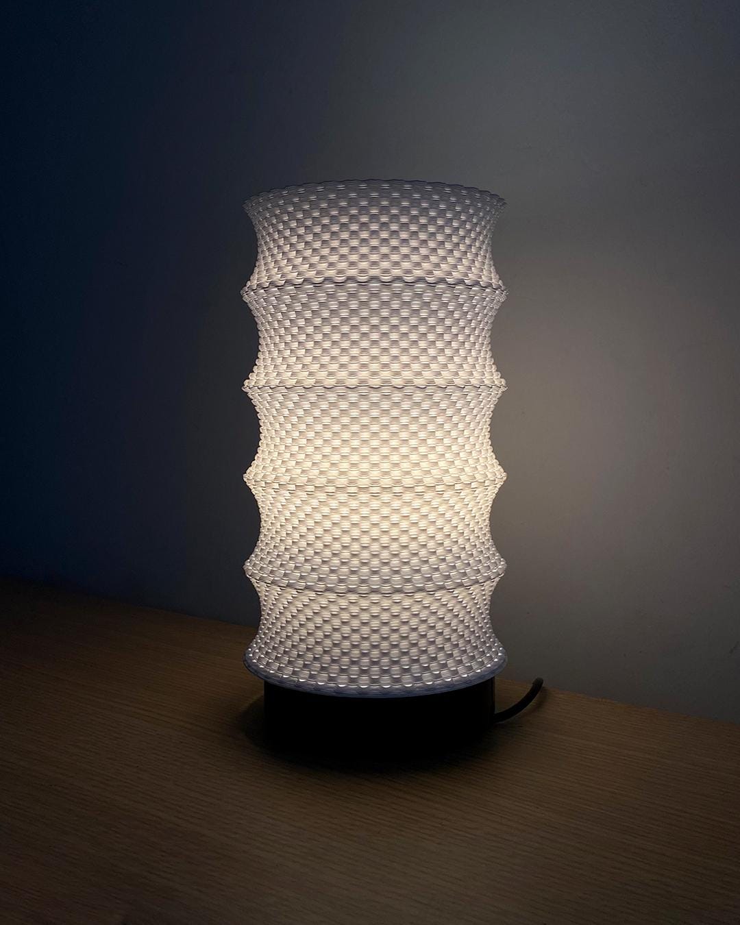 Lunfardo Leo Multishade Table Lamp or Pedant Lamp | Home Decor | Gift Idea | Geometric | Pendant Lighting - LV3DPrinting