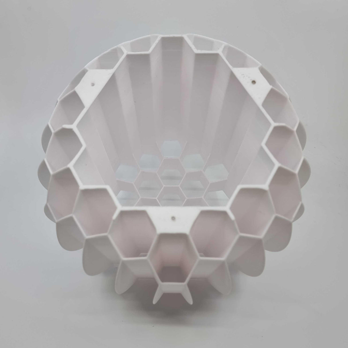 3DPPA Spherical Mesh Lamp Shade | Geometric Hexagon Pendant Light | Hypnotic Gradient Lighting | Modern 3D Printed Home Decor - LV3DPrinting