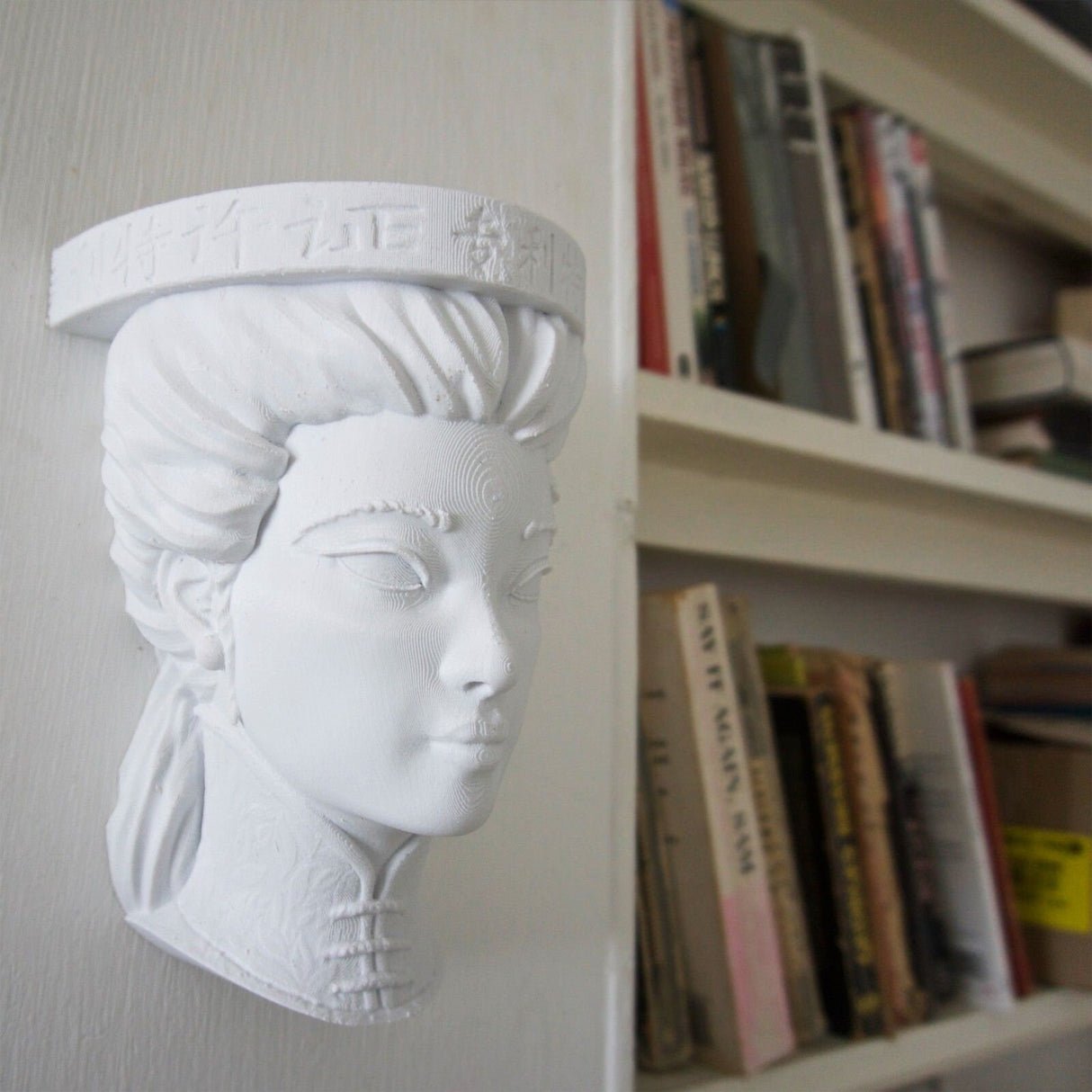 3D Shook Geisha Mini Floating Shelf for Party, Living Room, Bedroom