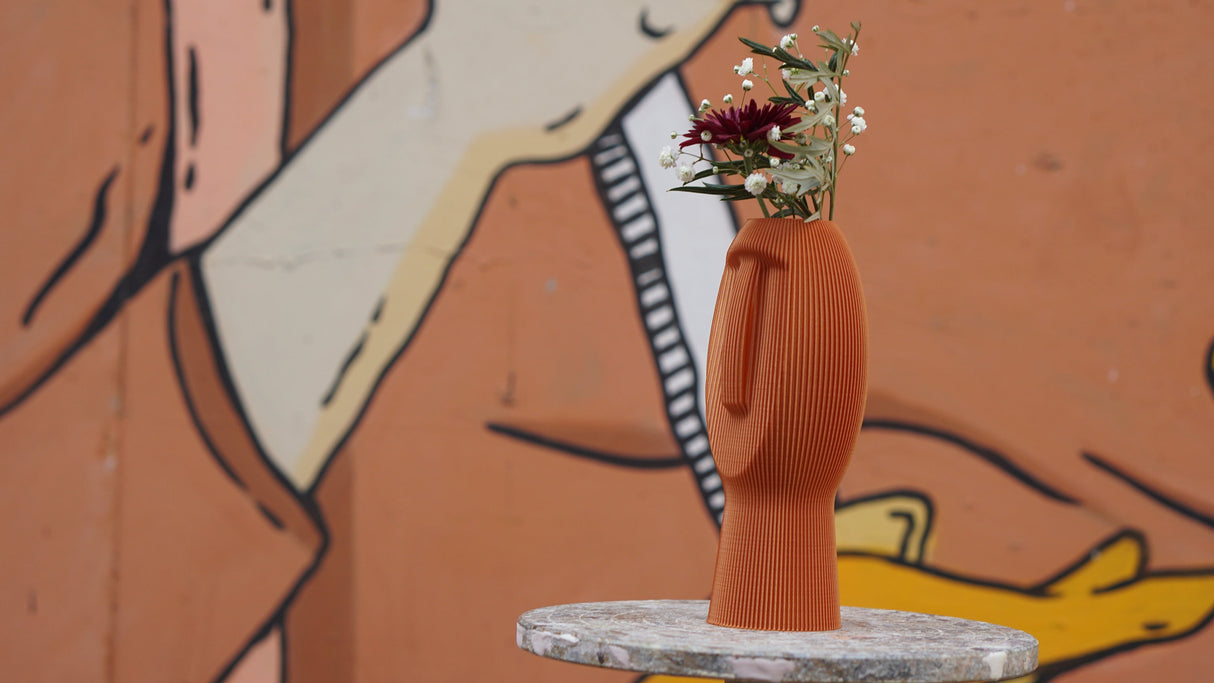 Kowafat Silent Dude Vase – Modern Sculptural Decor for Weddings, Dining Table, Living Room & Bedroom | Minimalist Art Vase - LV3DPrinting