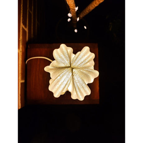 Creaserra Chrysalis Table Lamp | Home Decor | Cuved Lamp | Gift Ideas | Multiple Colors | Customizable - LV3DPrinting