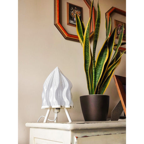 Creaserra Chrysalis Table Lamp | Home Decor | Cuved Lamp | Gift Ideas | Multiple Colors | Customizable - LV3DPrinting