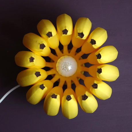 Gazzaladra Banana Lamp | Home Decor | Gift Idea | Geometric | Pendant Lighting | Table Lamp - LV3DPrinting