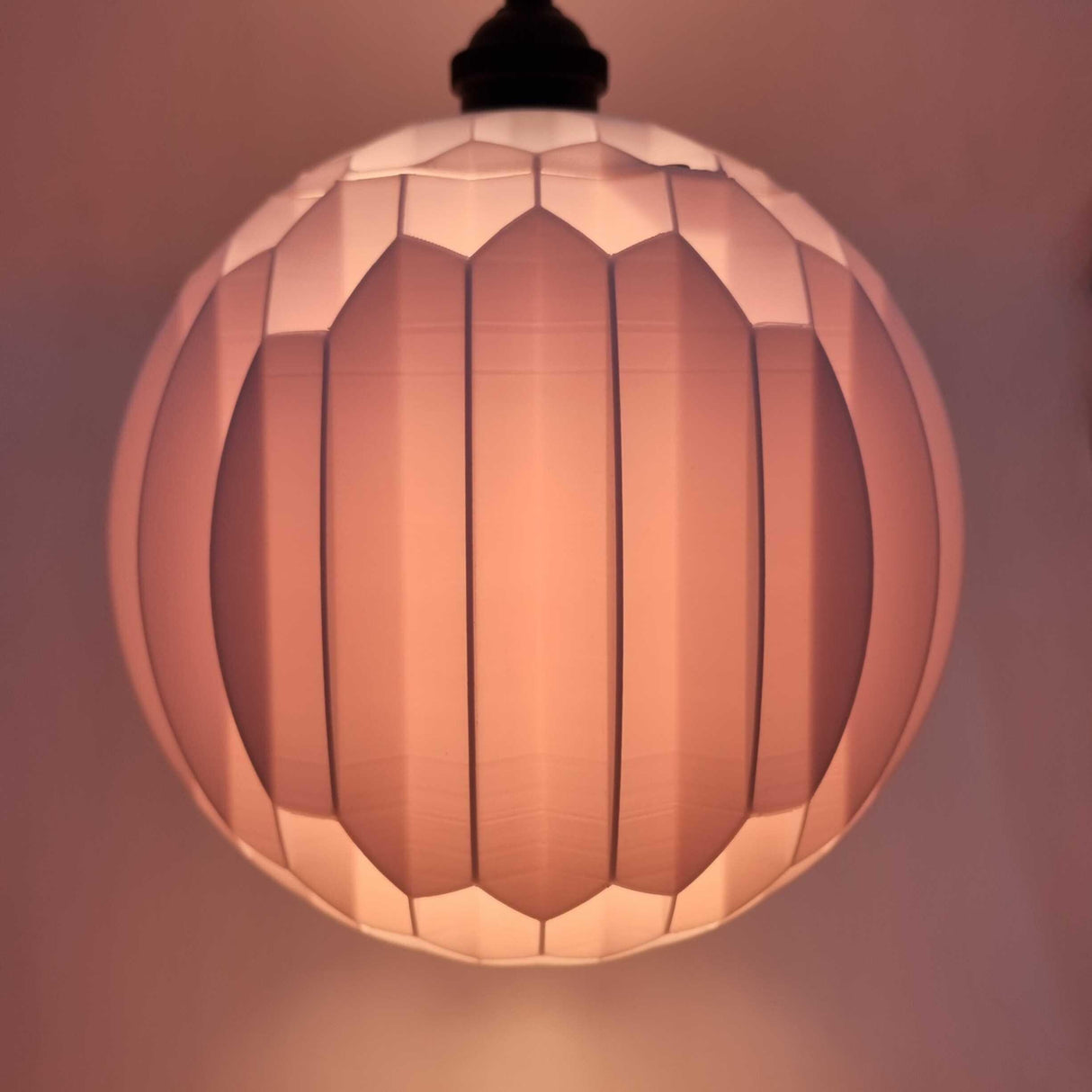 3DPPA Spherical Mesh Lamp Shade | Geometric Hexagon Pendant Light | Hypnotic Gradient Lighting | Modern 3D Printed Home Decor - LV3DPrinting